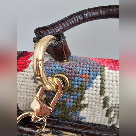 Clever Carriage Hand-Needlepoint and Gingham Lady Satchel Rose Houndstooth - Picture 6 of 16